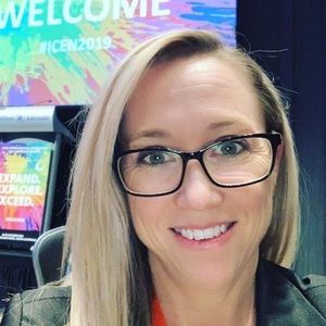 Meet your Posher, Lisa